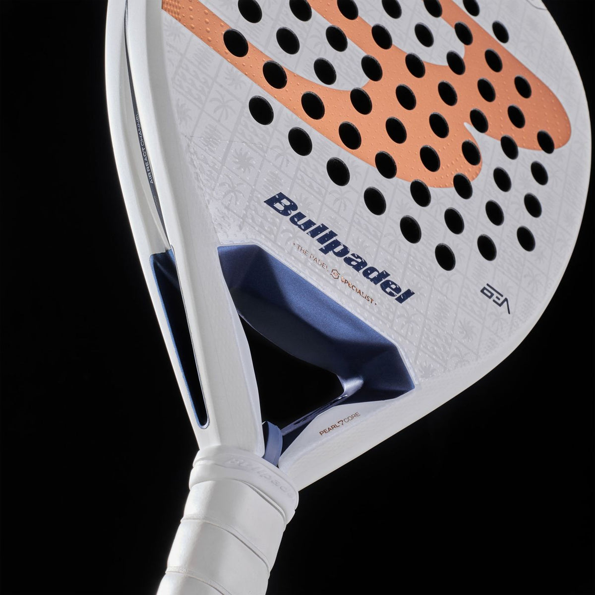 Bullpadel Pearl 27 Padel Racket - Bea Gonzalez