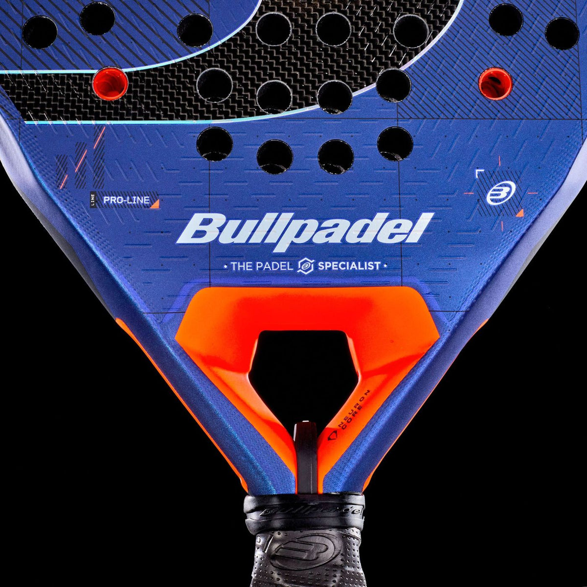 Bullpadel Neuron 27 Padel Racket - Fede Chingotto